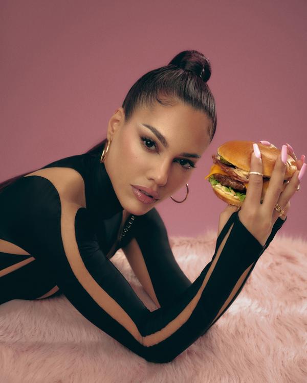 Apolonia Lapiedra x El Salseo Campaign
