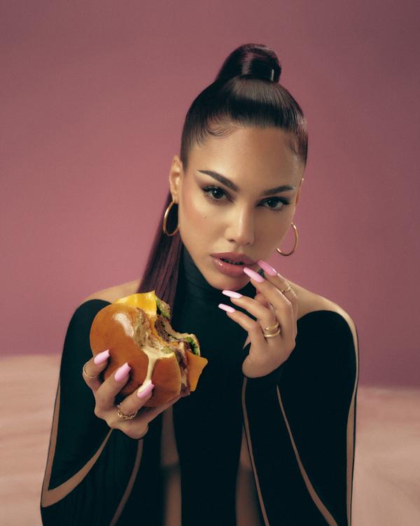 Apolonia Lapiedra x El Salseo Campaign